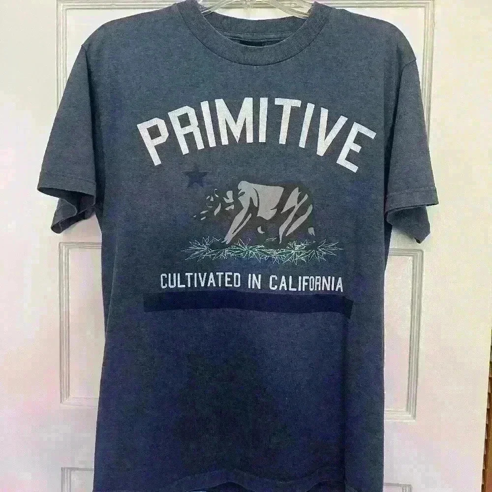 Primitive Cultivated in California- Size M - Pre - Owned